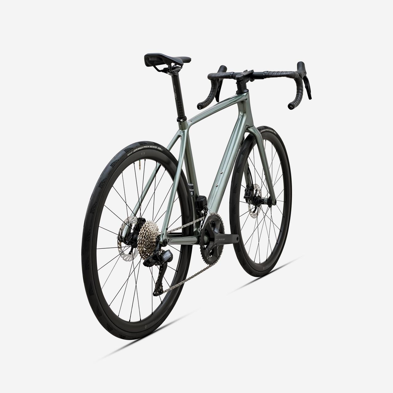 2025 | EDR CF Ultra 105 Di2 PW