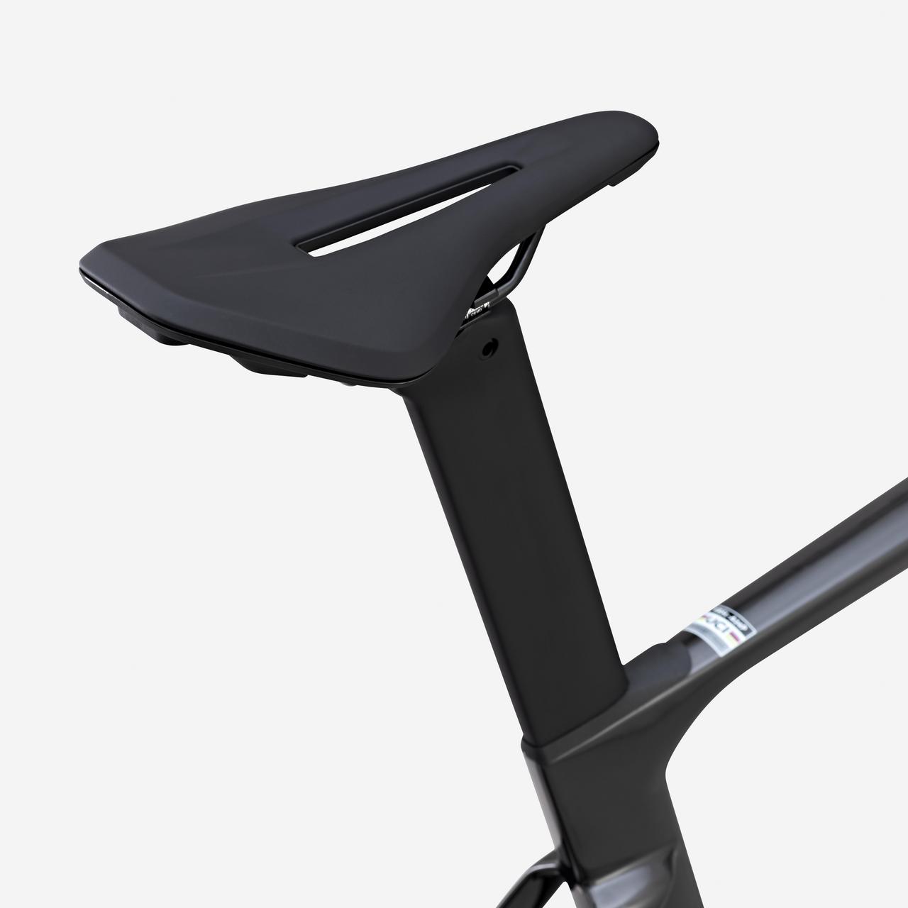 2025 | RCR-F PRO II 105 Di2 PW