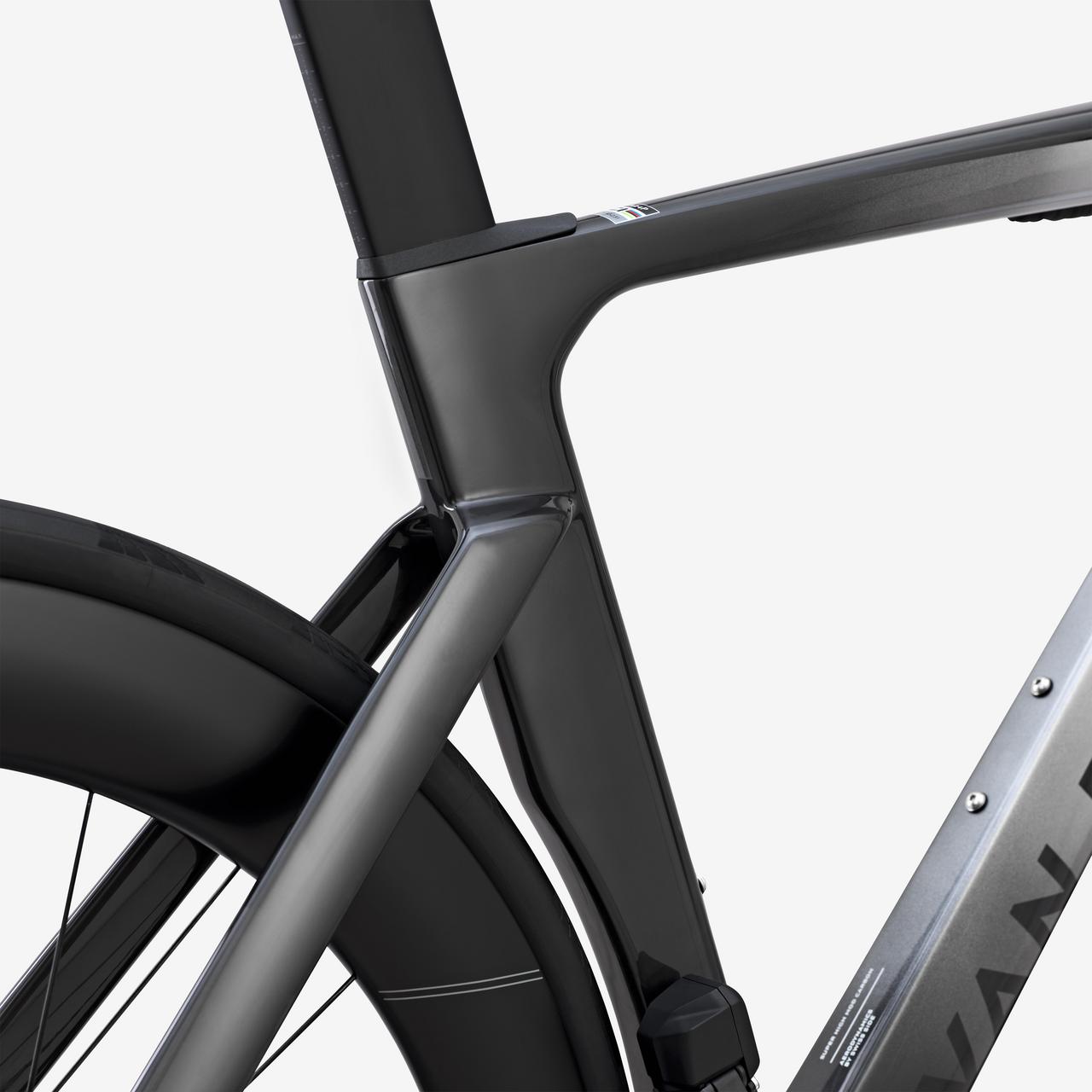 2025 | RCR-F PRO II 105 Di2 PW