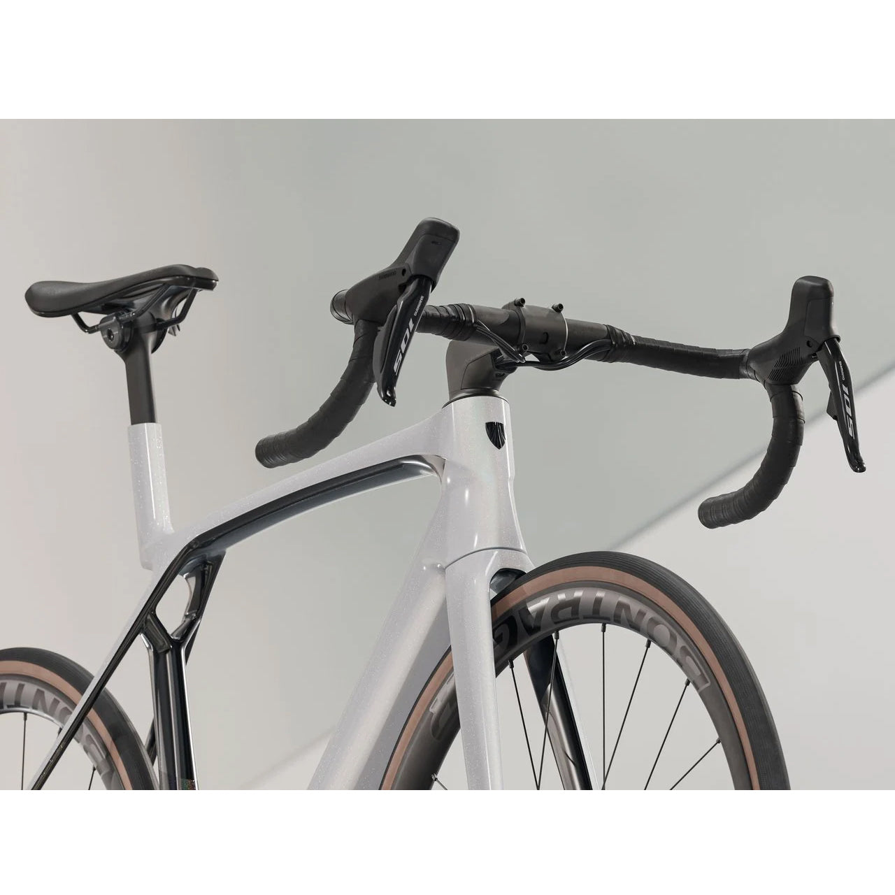 2025 | Madone SL 6 Gen 8