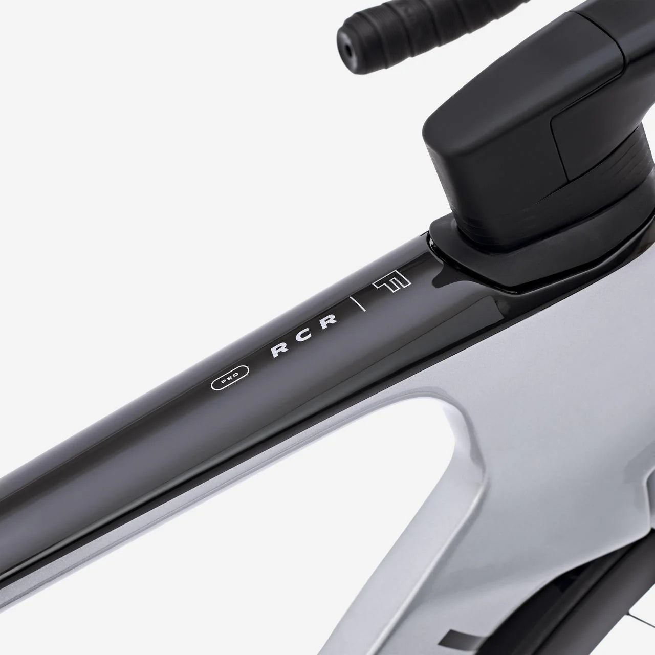 2025 | RCR-F PRO II Rival AXS PW