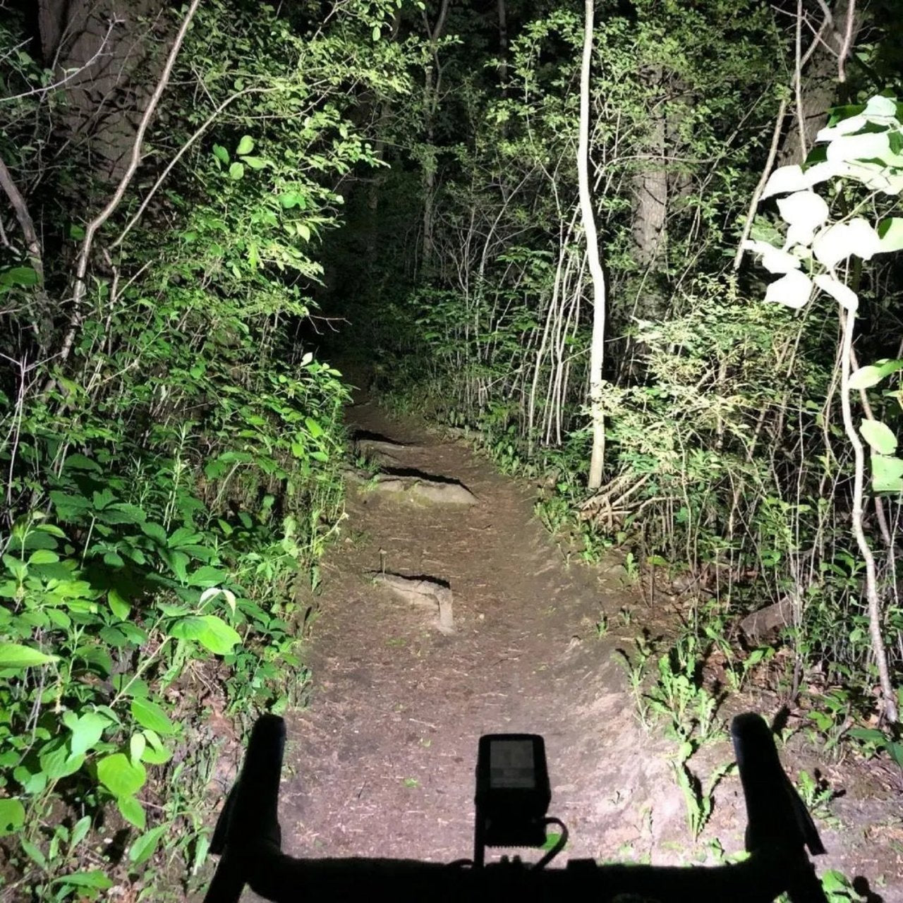 ALLTY 2000 OLED Power Bike Light