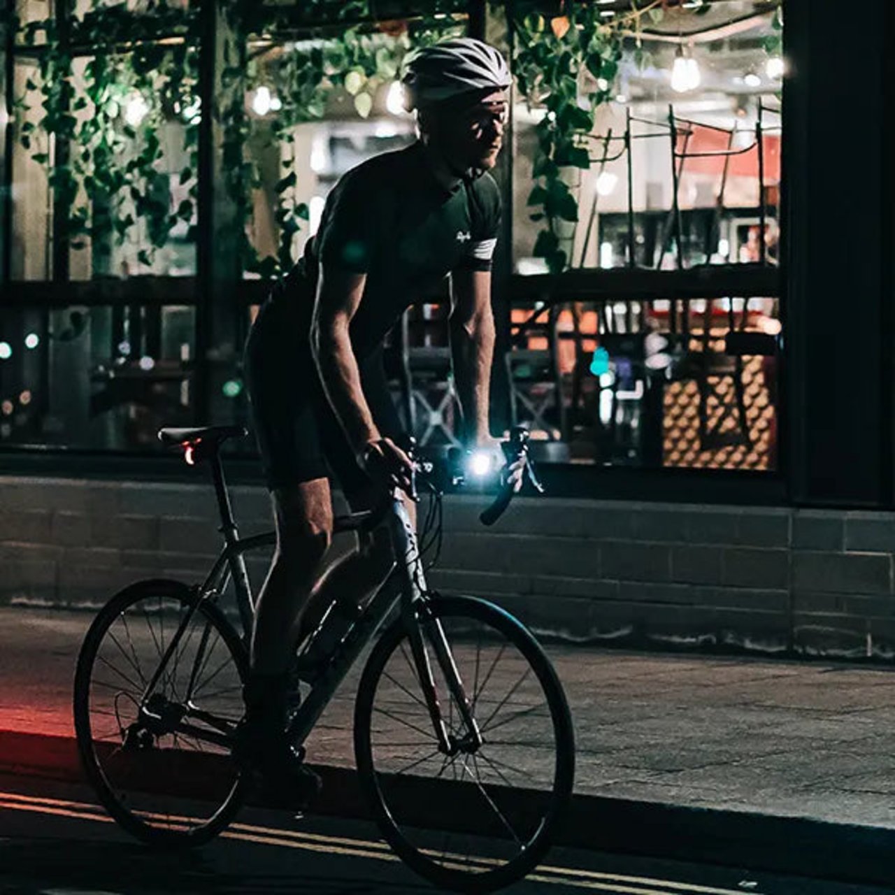 ALLTY 400 Rechargeable USB-C Road Bike Light