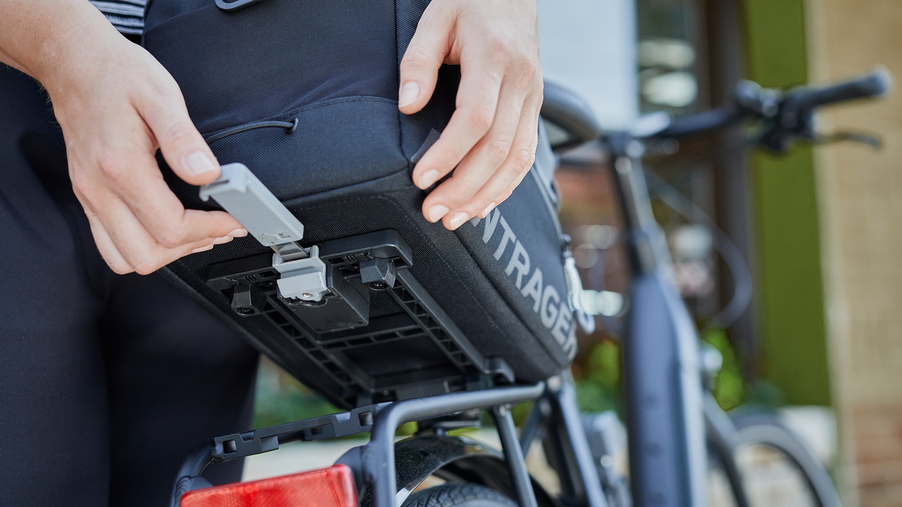 Bontrager MIK Commuter Trunk Bag