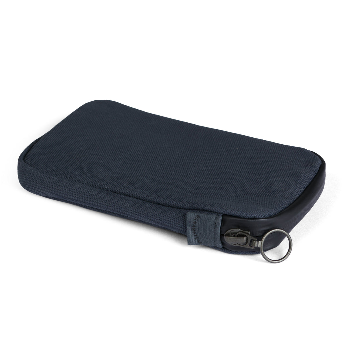Essentials Case - Dark Grey/Black