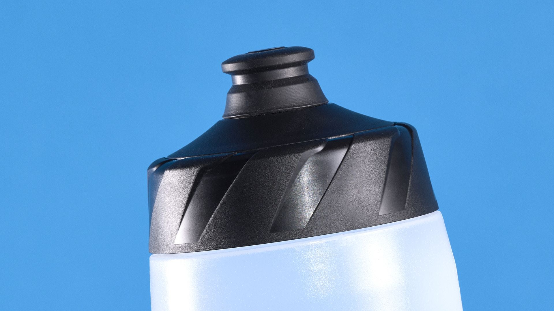 Trek Voda 34oz Water Bottle