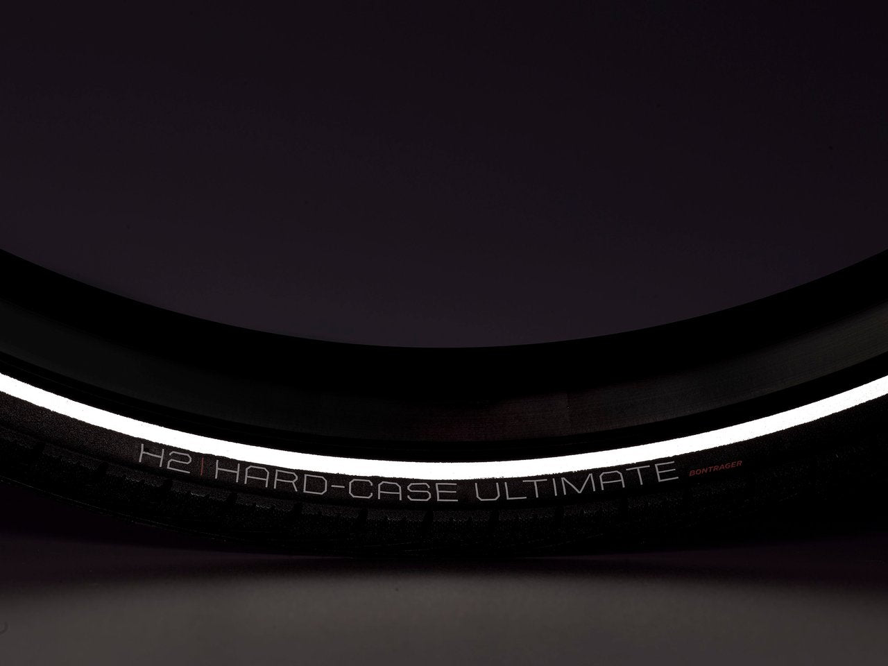 Bontrager H2 Hard-Case Ultimate Reflective Hybrid Tire