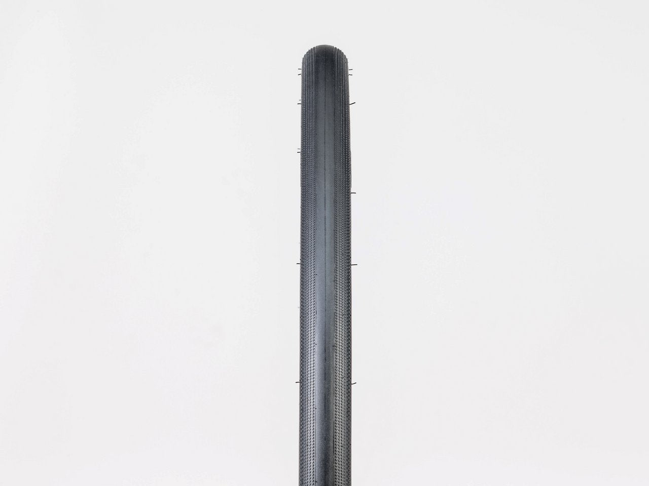 Bontrager R2 Hard-Case Lite Road Tire