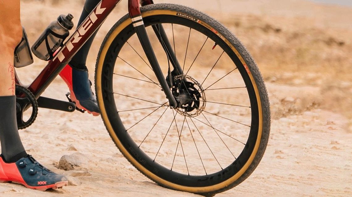 Challenge Baby Limus Pro Handmade Tubeless Cyclocross Tire