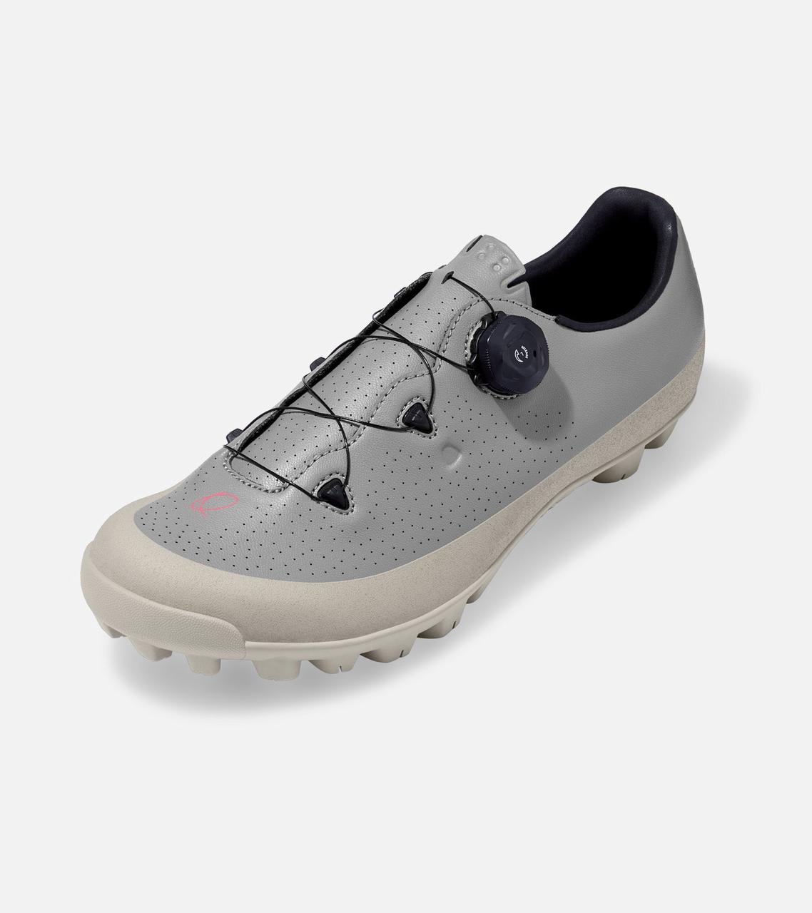 Gran Tourer II Shoe
