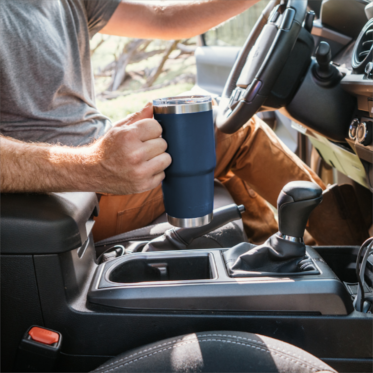 Rambler 20oz (591ml) Travel Mug w/Stronghold Lid