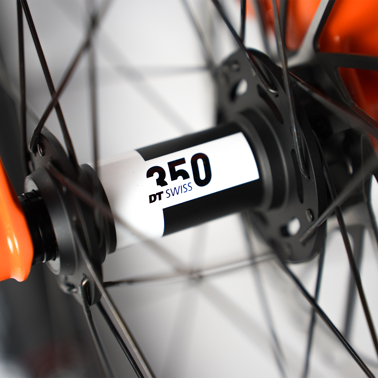 2026 | Element Carbon Custom XX T-Type AXS