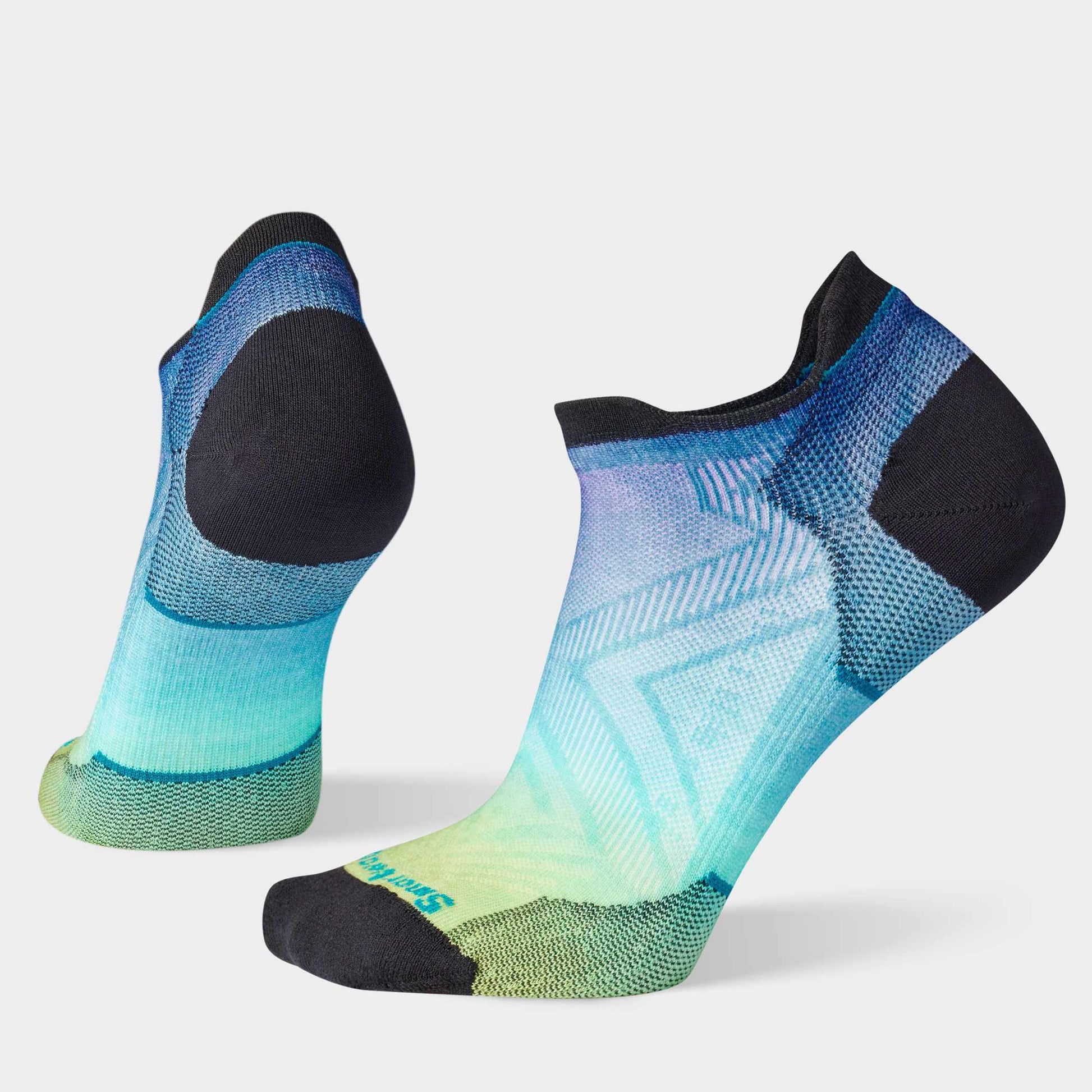 Women's Run Ombre Print Low Ankle Socks - Gallery 2