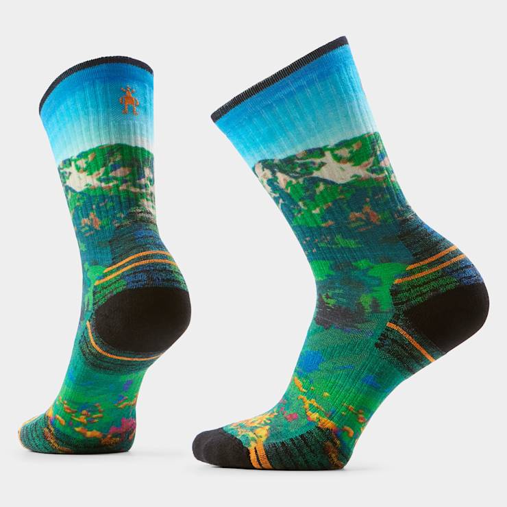 Women’s Hike Mountain Lake Print Crew Socks - HERO