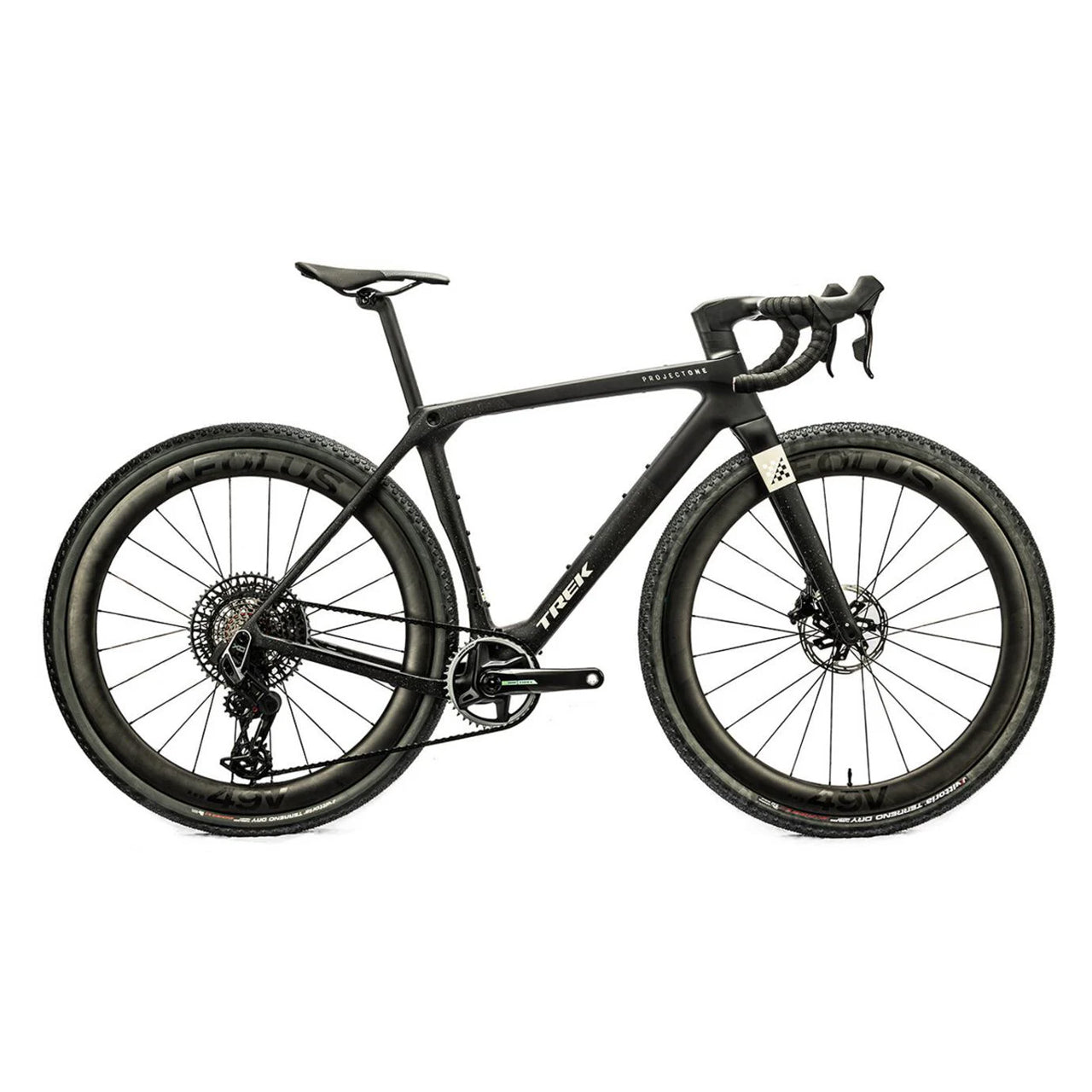 Checkmate SLR | Force AXS D2/X0 T-Type Mullet | Bontrager Aeolus Pro 49V