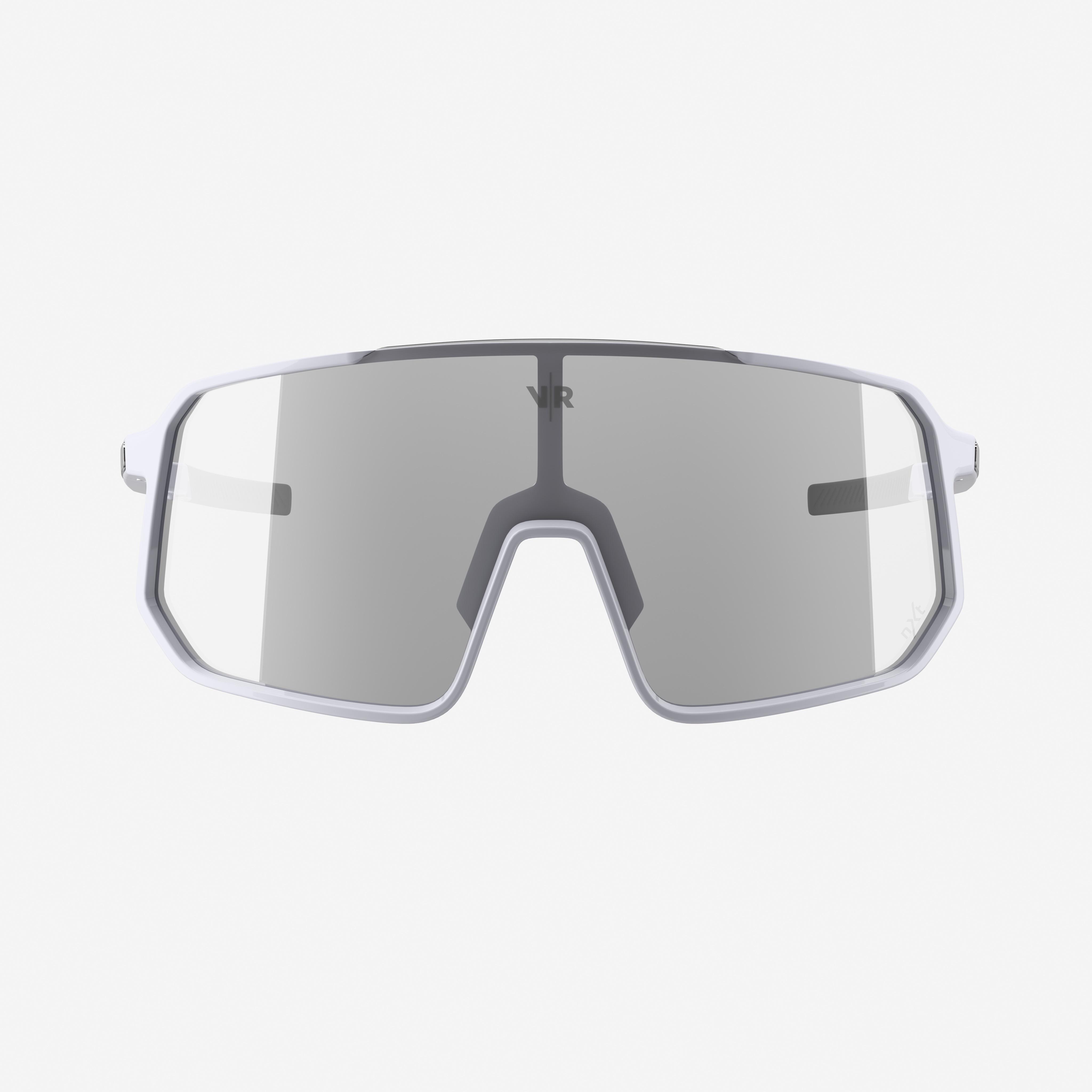 Taaien Photochromatic Sunglasses