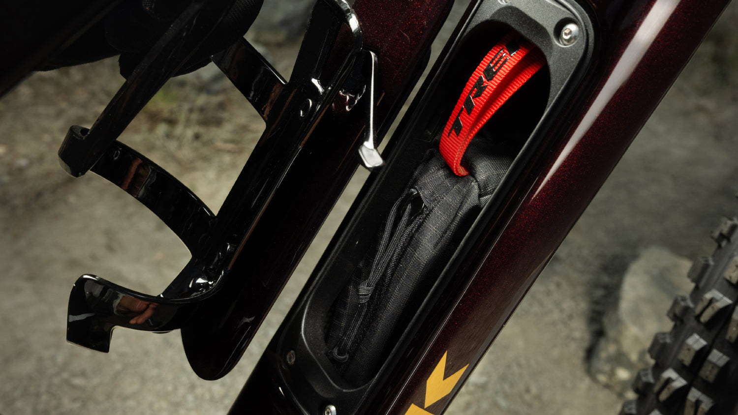 2026 | Fuel EX Carbon Frameset Gen 7
